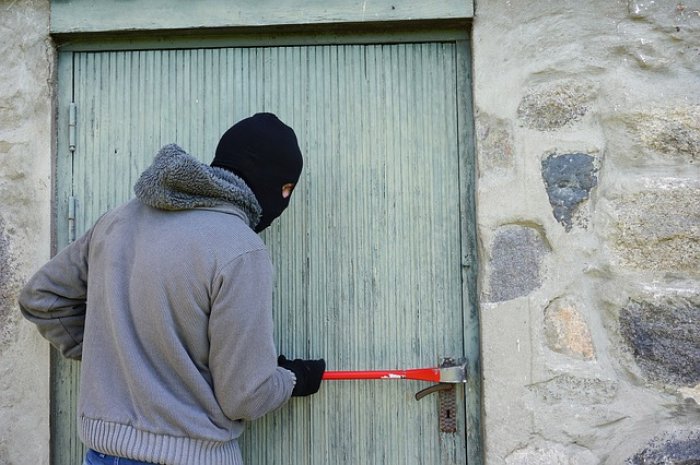 Man sollte seine Immobilie vor einem Einbruch sichern